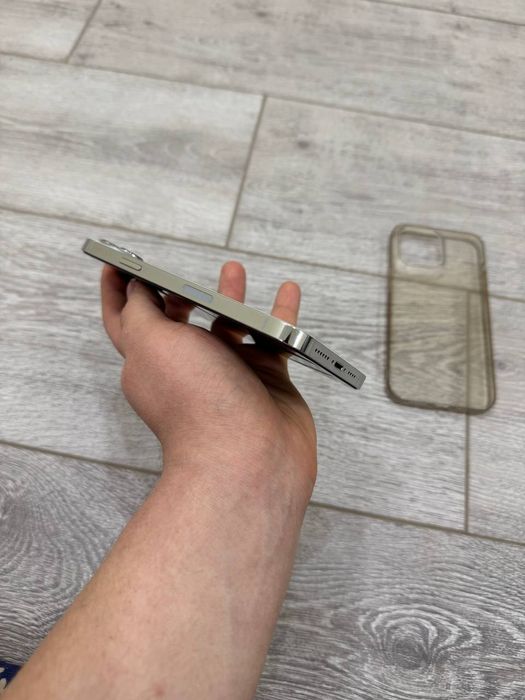 Iphone 13 Pro Max LL/A Ayibi bor