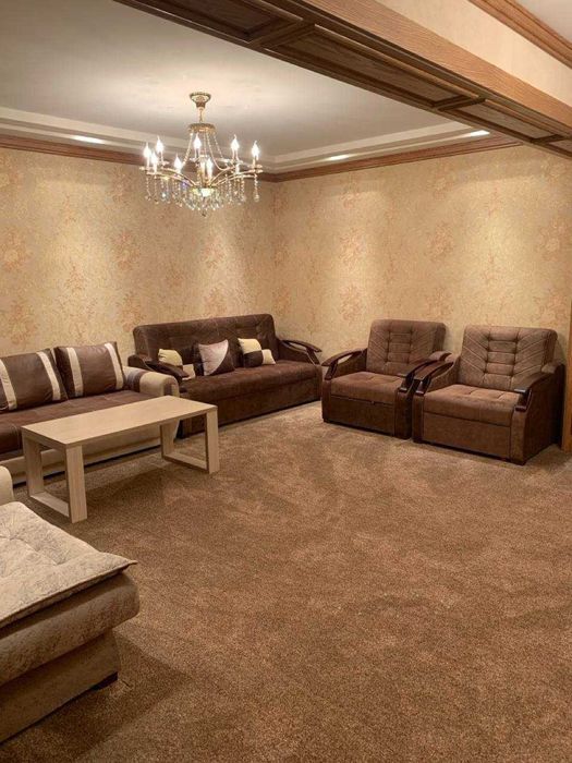 4-комнатная квартира 153 м², Госпитальный, Банковский дом