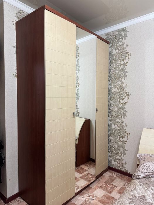 Продам стол со стульями