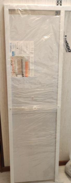 Прдаю  пластиковый экран