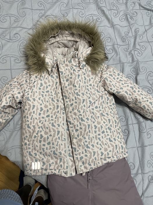 Продам парку от Leokid для девочки