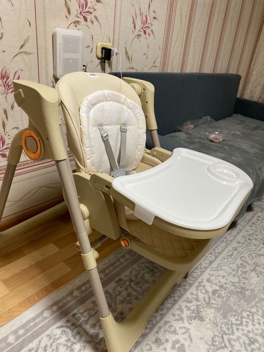 Продам детские стульчики