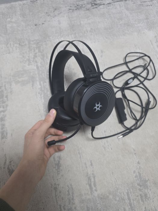 Casti gaming in stare perfecta