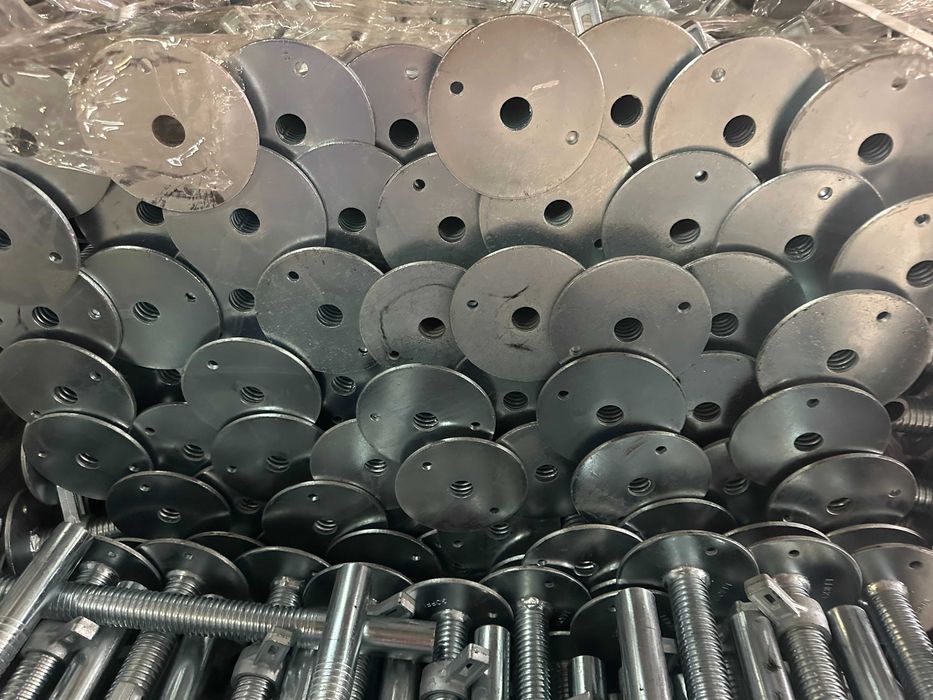 Нови пети за скеле