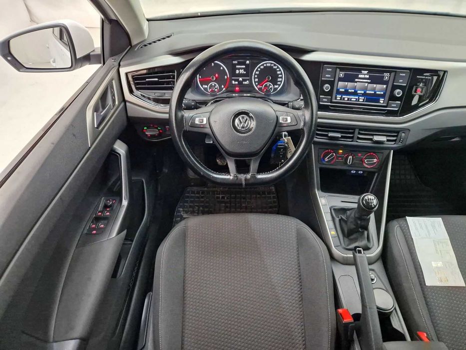 Polo 1.6 TDi. Consum 5.5%. 9999 €. Istoric reprez. TVA ded.