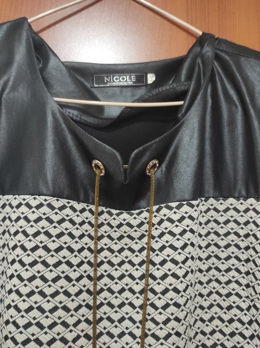 Продам женские платья