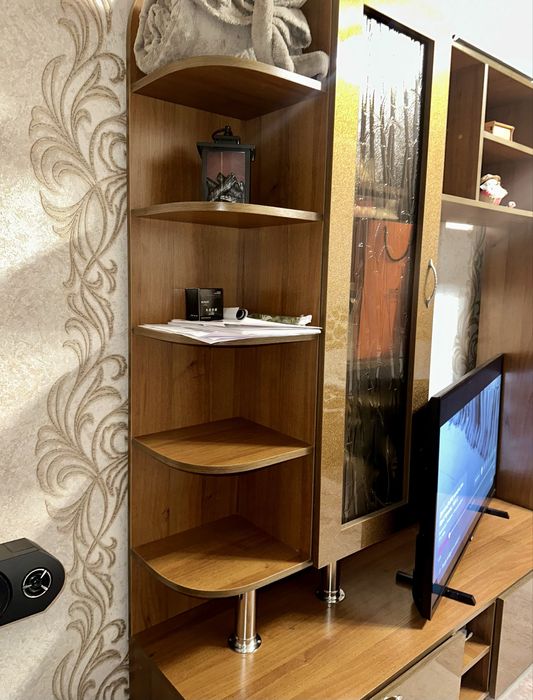 Стенка в зал / гостиная