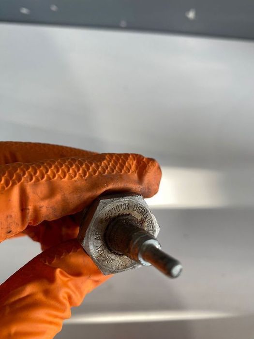 Bujie incandescenta VOLVO XC90 V70 S60 XC70 S80 3730104