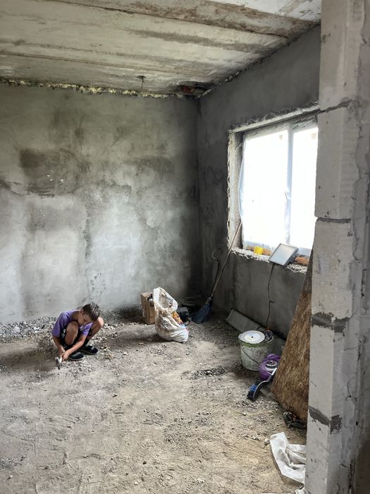 Продам дом недостроенный