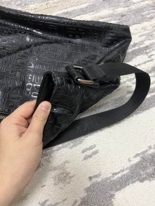 Продам сумку Bikkembergs