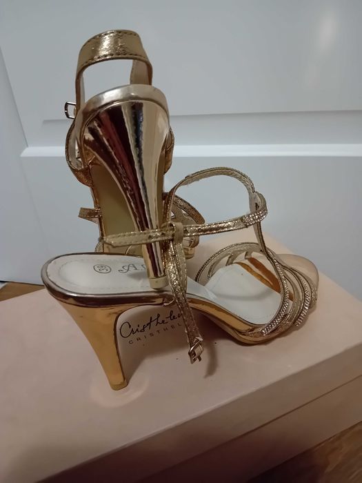 Sandale aurii, marimea 39