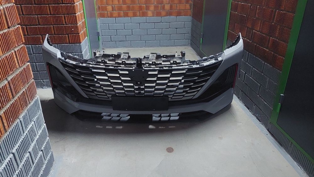 Продам бампер передний changan cs55plus