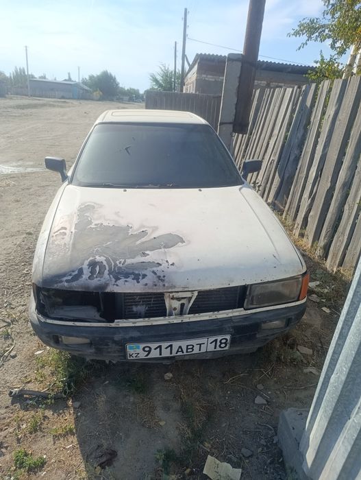 Продам Ауди 80. 1987 года