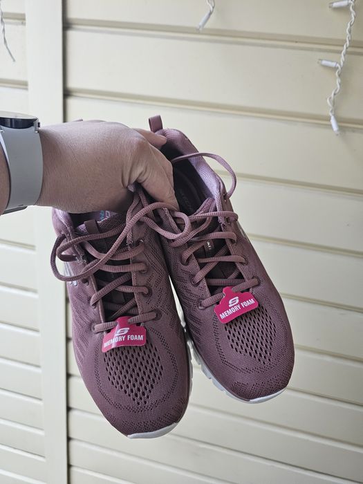 Кроссовки женские  skechers