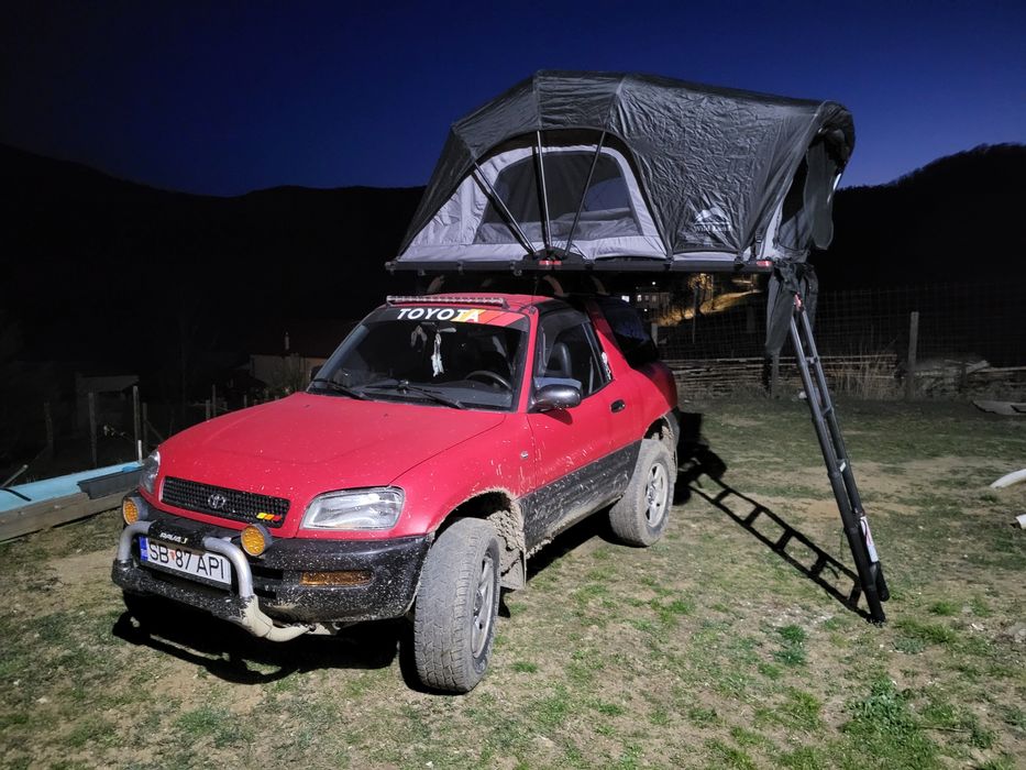 Inchiriez cort auto pentru plafon, rtt