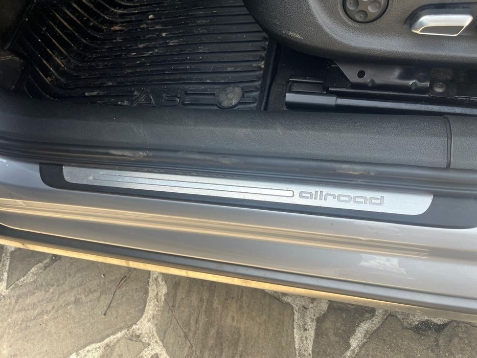 Audi A6 Allroad.