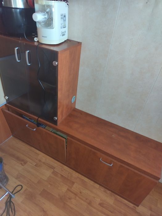 Падащо легло в гардероб