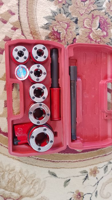 Набор универсальный 6 в 1 ключи лерка резба