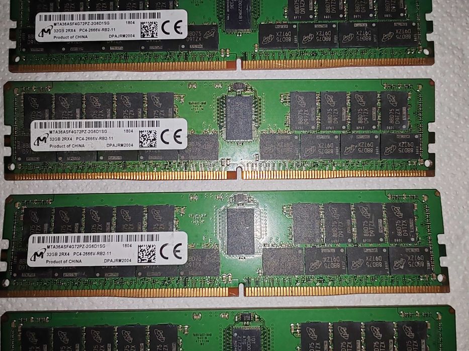 96GB DDR4 Rdimm (3x) Micron  PC4-2666V  (MTA36ASF4G72PZ-2G6D1SG)
