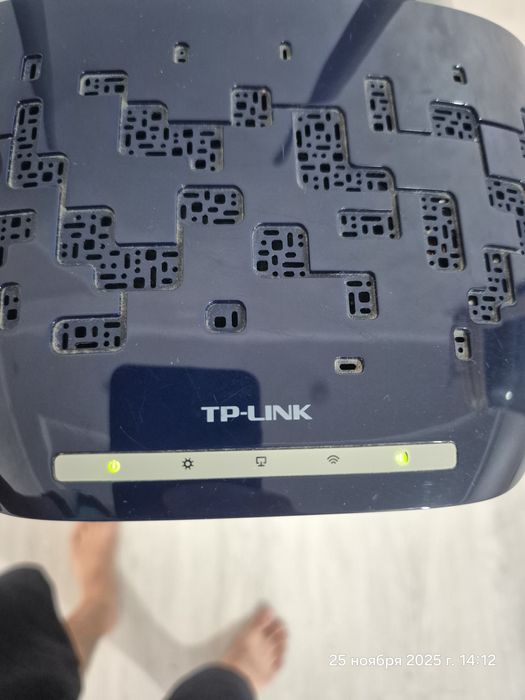 Роутер ТP-link TL-WA830RE рабочий