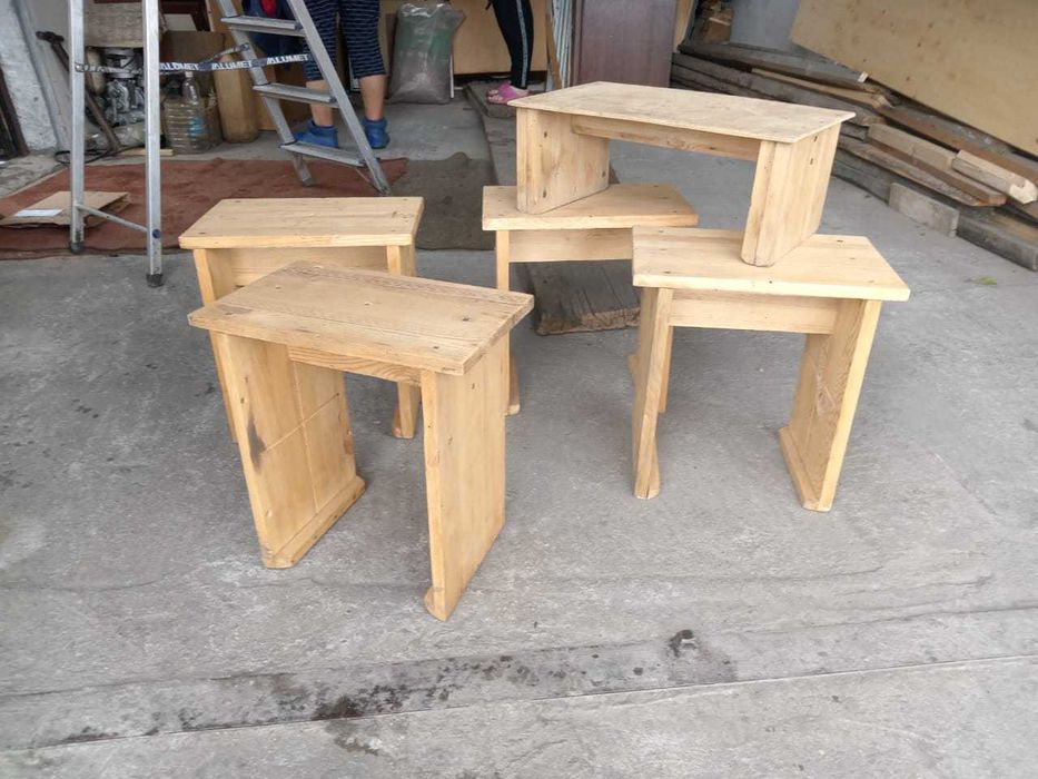 продам табурет дачный