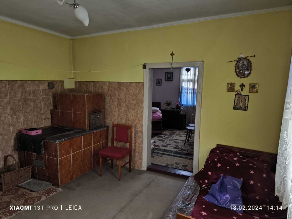 Vand casa si teren Putna