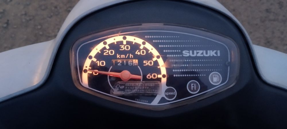 Suzuki let's 4g мопед
