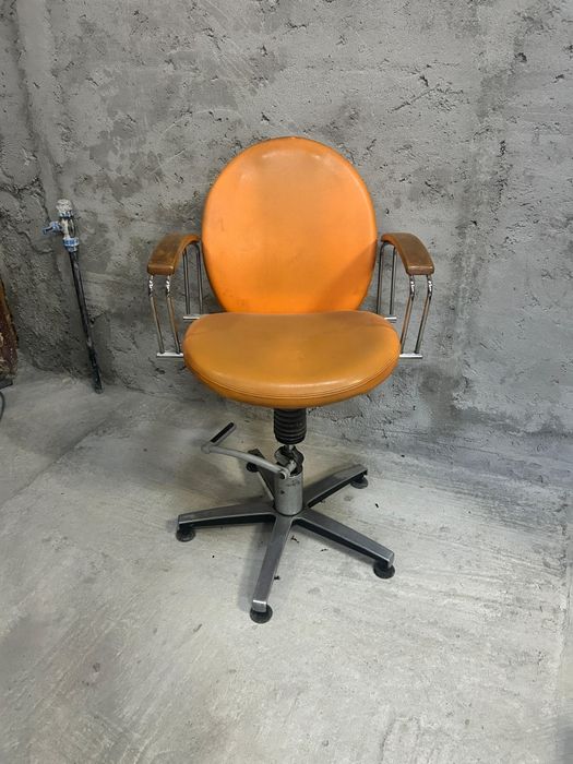 Scaun frizerie sau coafor