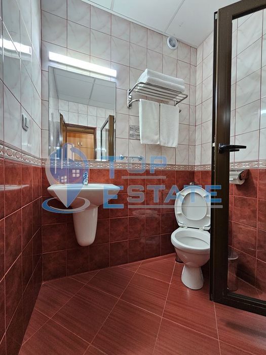 Продава се Хотел в Лясковец - 2441 кв.м за 734 €/кв.м - Снимка #10