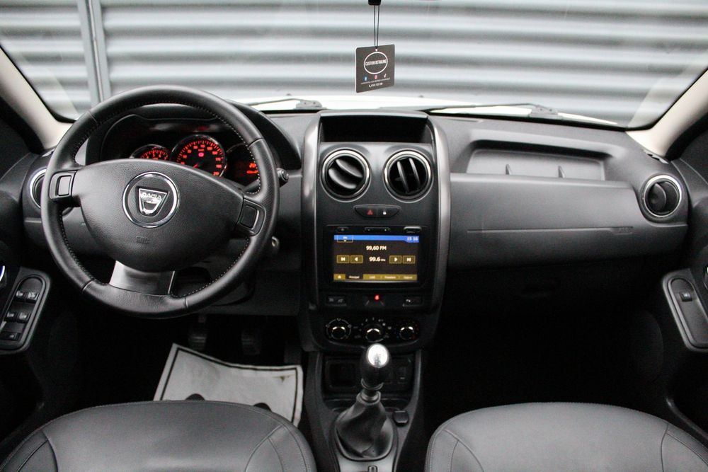 Dacia Duster 2016 1.5dci 110cp Euro 6 Model Prestige