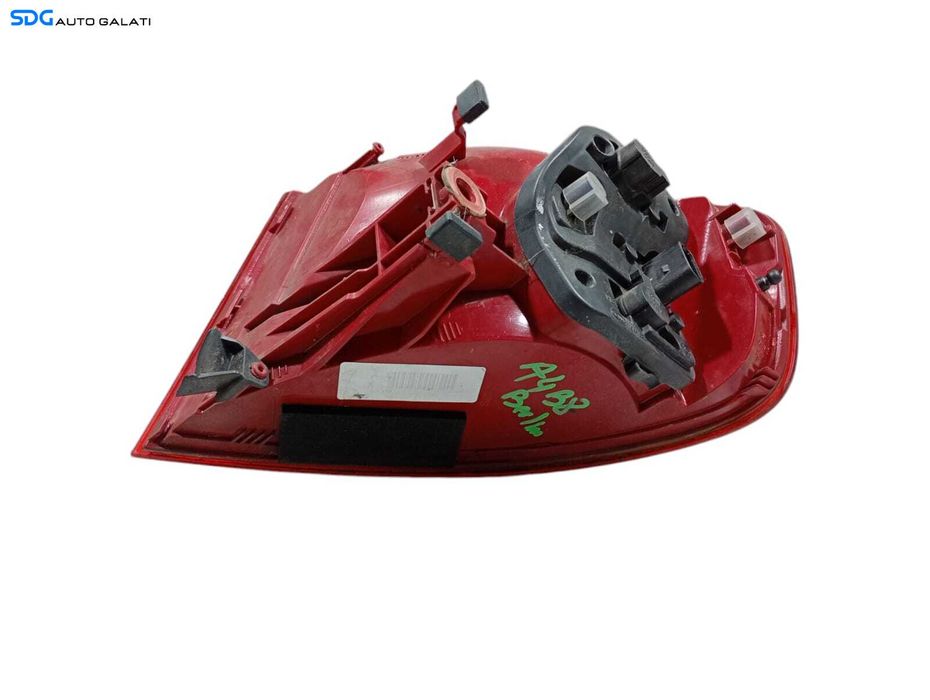 Stop Lampa Tripla Stanga Audi A4 B8 Berlina Sedan Limuzina 2008 - 2012 Cod 8K0945095E [LC0505]