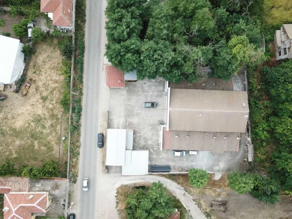 Продава се Промишлена сграда в с. Болярци, Област Пловдив - 2000 кв.м за 298 €/кв.м - Снимка #1