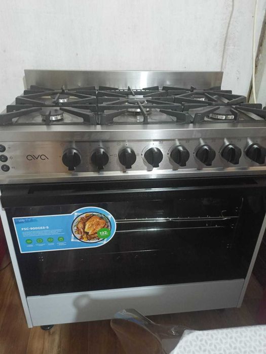 Газовая плита продам