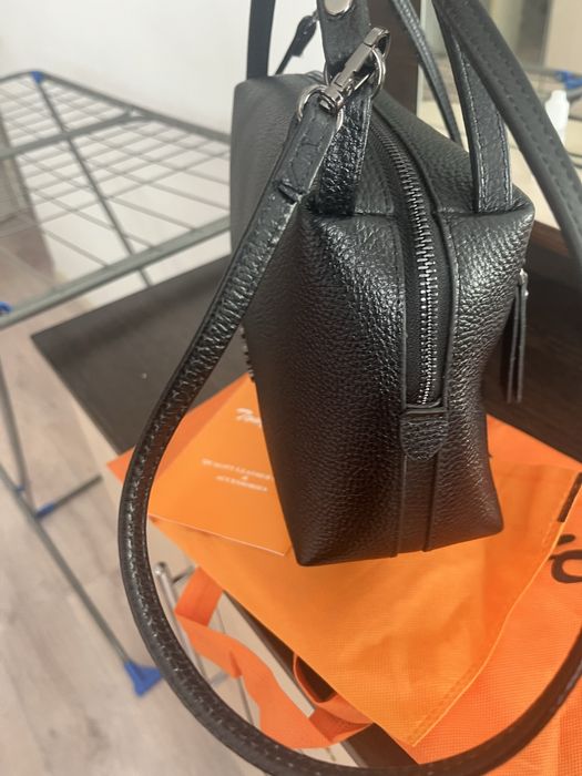 Продам женскую сумку