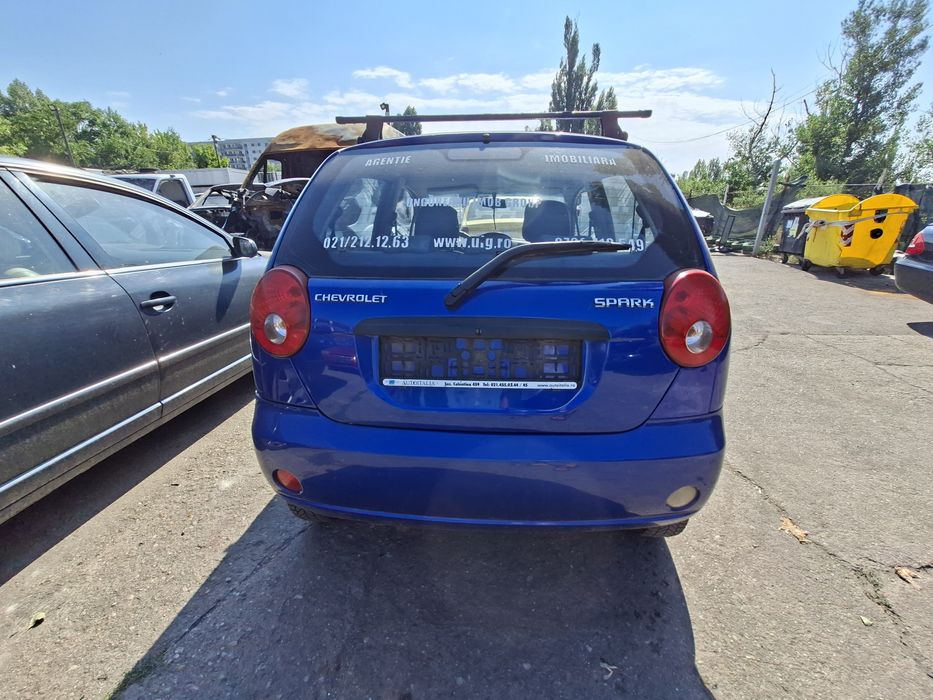 Dezmembrez Chevrolet Spark 0.8 benzina 2008  A08S3