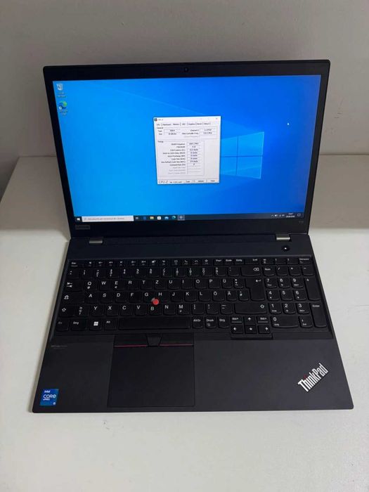 Laptop Lenovo ThinkPad T15 Gen 2 15.6” i5-1145G7 16GB RAM/256GB SSD - Garantie