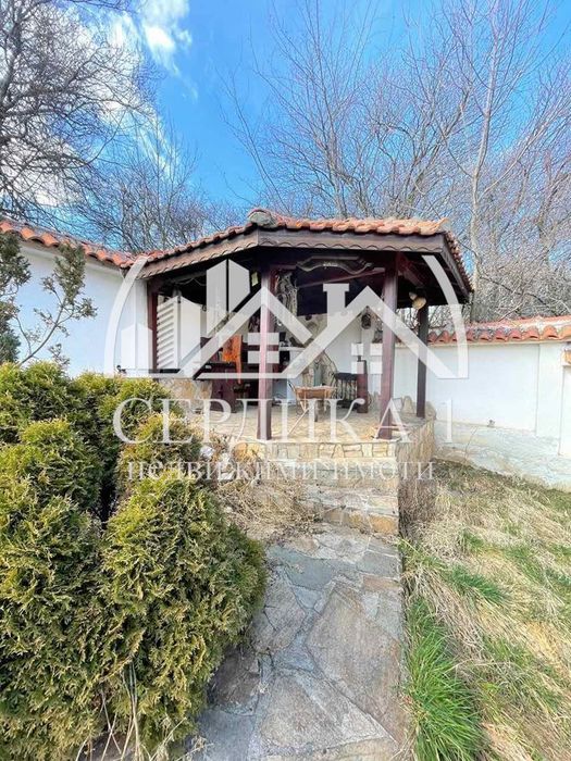 Продава се Къща в с. Ребро, Област Перник - 274 кв.м за 308 €/кв.м - Снимка #2
