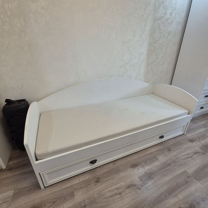 Детский кровать диван