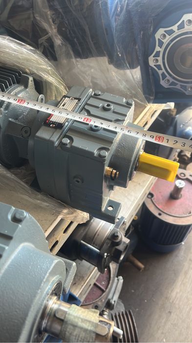 Мотор редуктор.