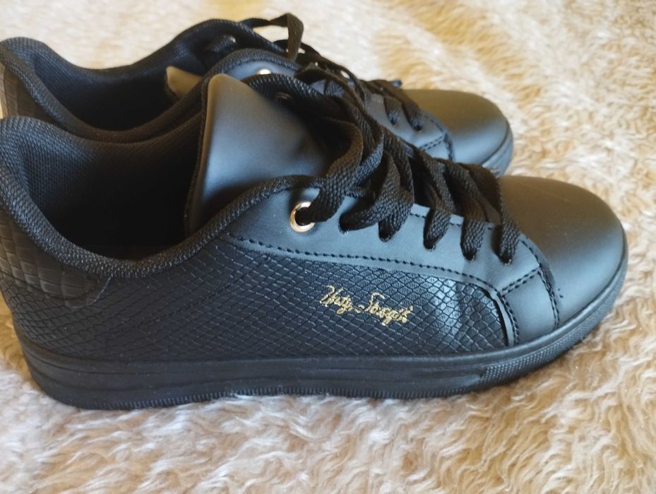 Кожени  дамски обувки