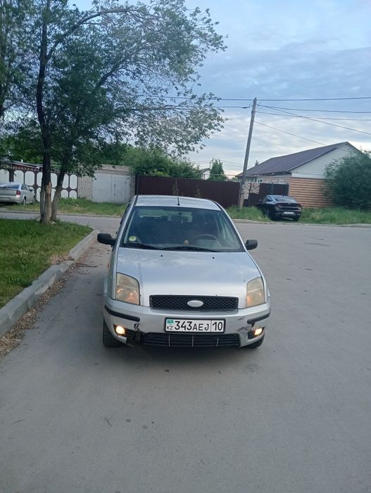 Продам Ford фьюжн 1.4 дизель