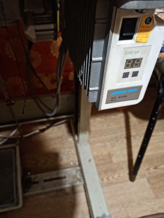 Срочно продаем машинку шагайку бу в рабочем
