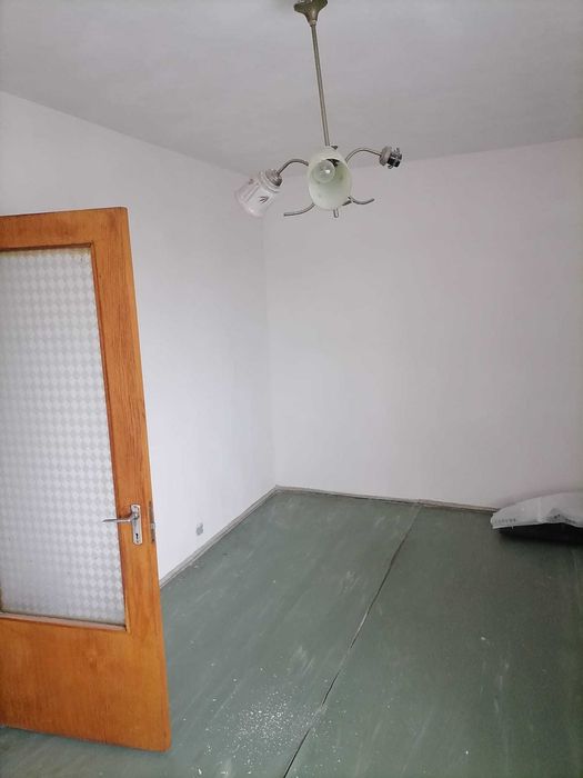 Garsoniera Pantelimon, Mega Mall