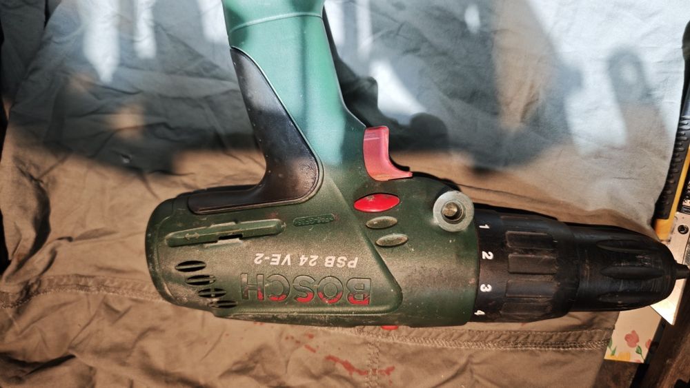Masina de găurit Bosch PSB 24-2