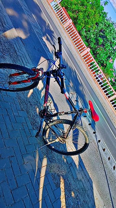 Vând bicicletă în stare bună perfect funcțională