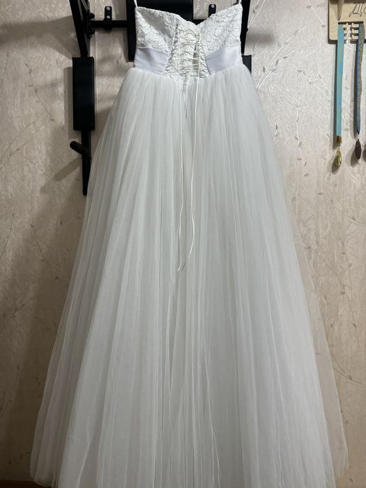 Свадебное платье 42-46 р-р