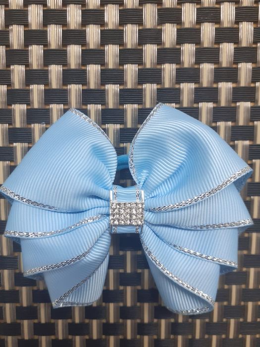 Продам нарядные бантики