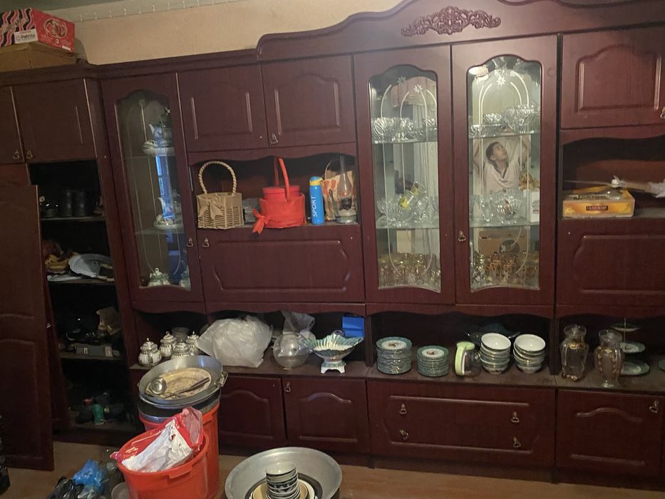 Мебель для дома спальня диван гарнитура и так далее