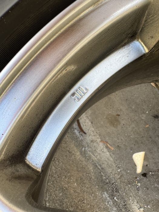 Джанти със зимни гуми 5х114,3 225/50/17 Pirelli sottozero 3