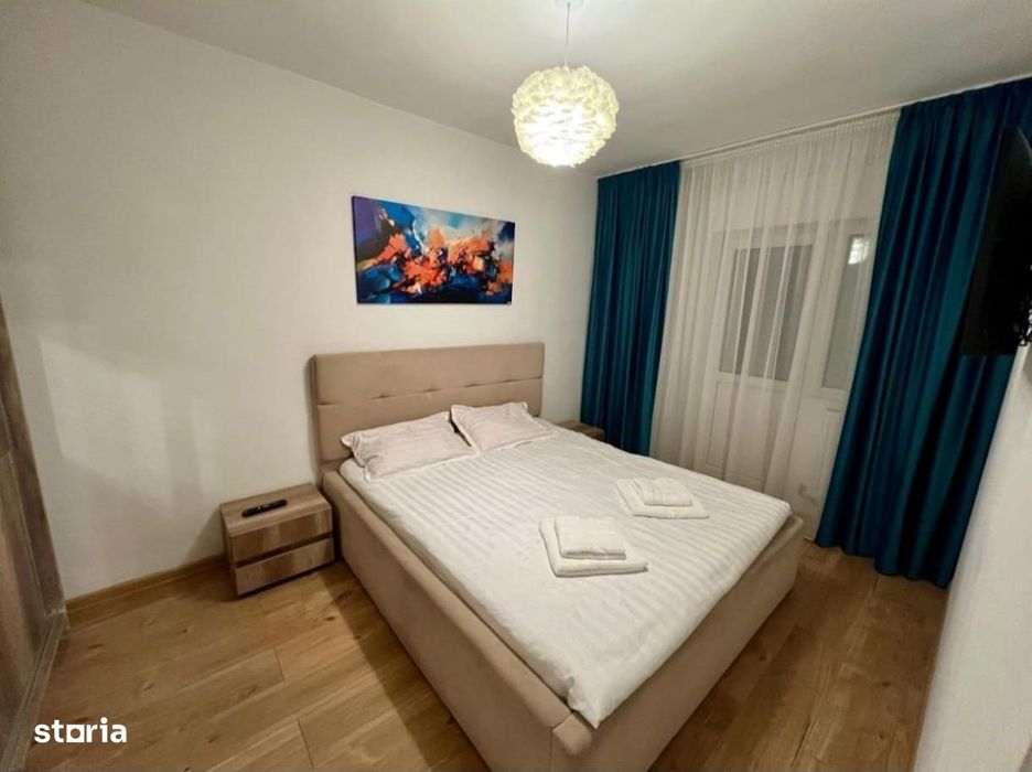 Apartament cu 3 camere de închiriat în Curtea de Argeș.